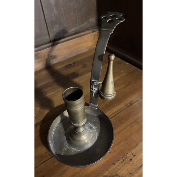 Antique 19th century brass candle holder chamberstick With Snuffer - Picture 6 of 9